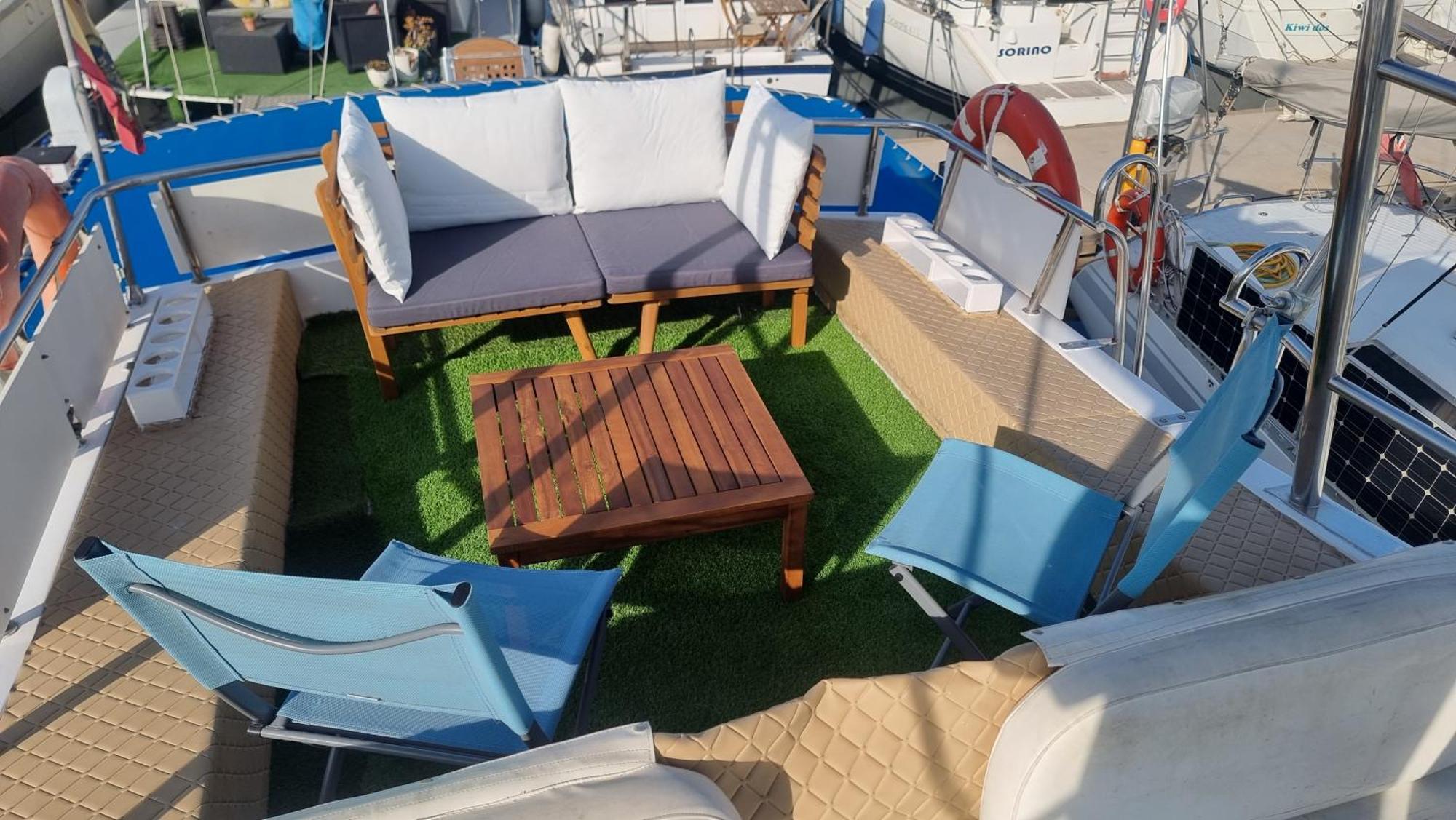 Beautiful And Comfy Boat In Barcelona With Boat Tour Option Hotel ภายนอก รูปภาพ