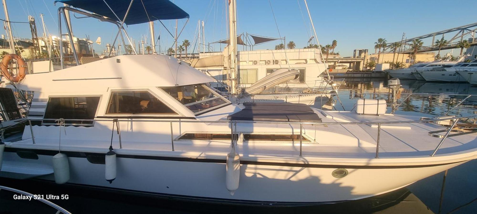 Beautiful And Comfy Boat In Barcelona With Boat Tour Option Hotel ภายนอก รูปภาพ